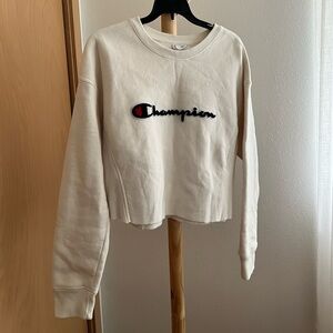 Champion Cream Cropped Sweatshirt